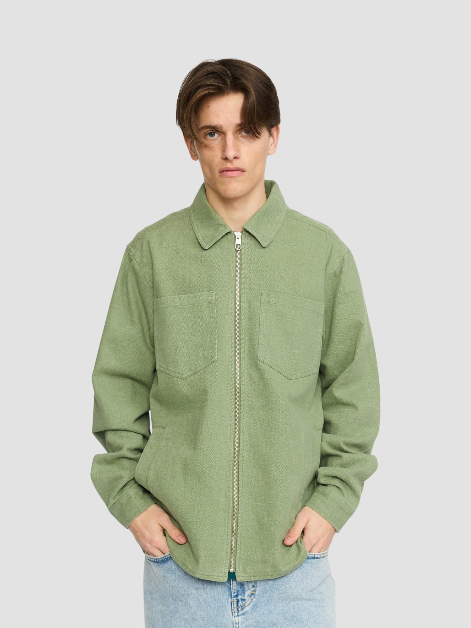 OVERSHIRT W. ZIPPER (3922) - light army